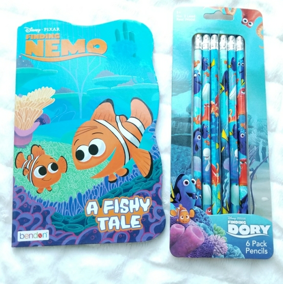 new Finding Nemo 6 pc Kids Activity Set Pencils Stickers Party Favors Coloring - Picture 3 of 7